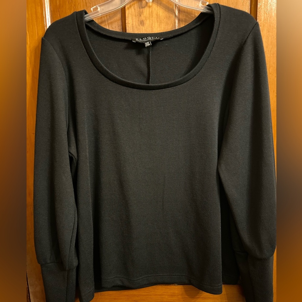 Eloquii Size 14/16 Black Long Sleeve Scoop Neck Sweater/Top Tapered Wrists